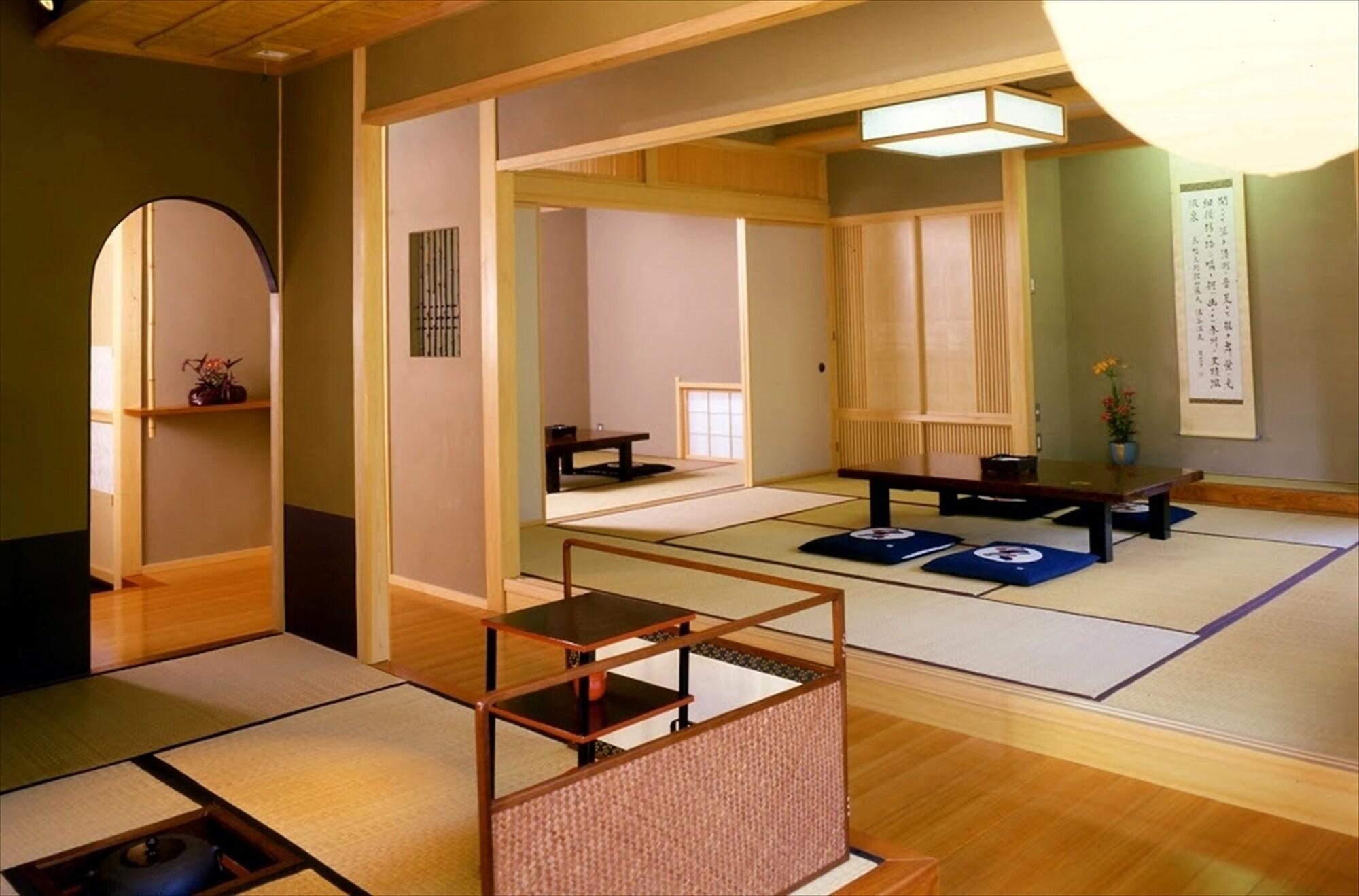 Hazu Bekkan Shinshiro Exterior foto